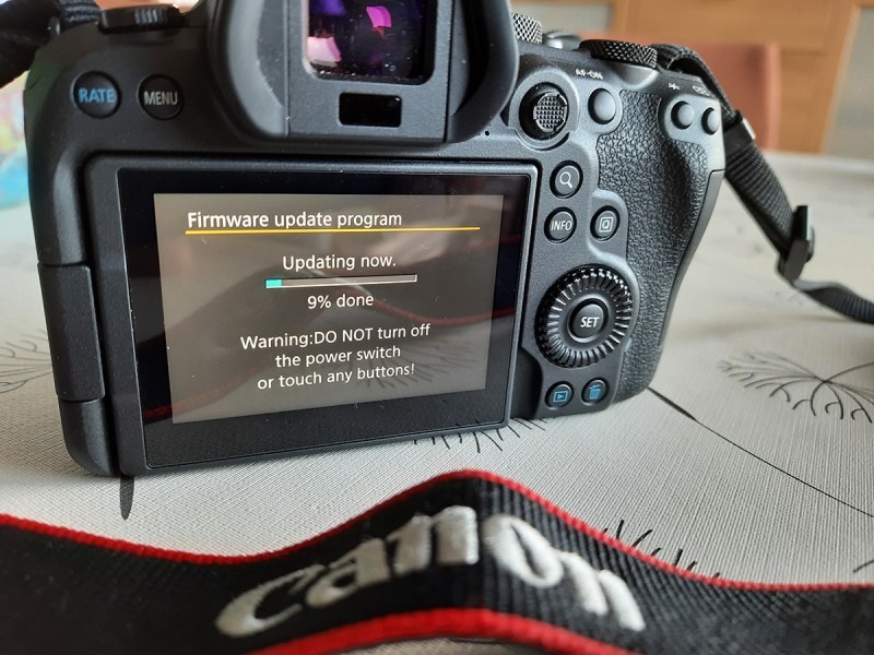 Canon Firmware Updates für EOS R3, R7 und R10. Infos über Aktualisierungen Foto